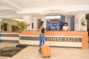 Reception - Hotel Elite (Cattolica)
