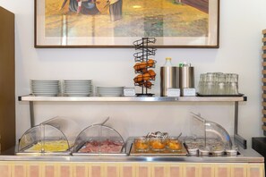 Daily buffet breakfast for a fee - Hotel Ausonia (Rimini)