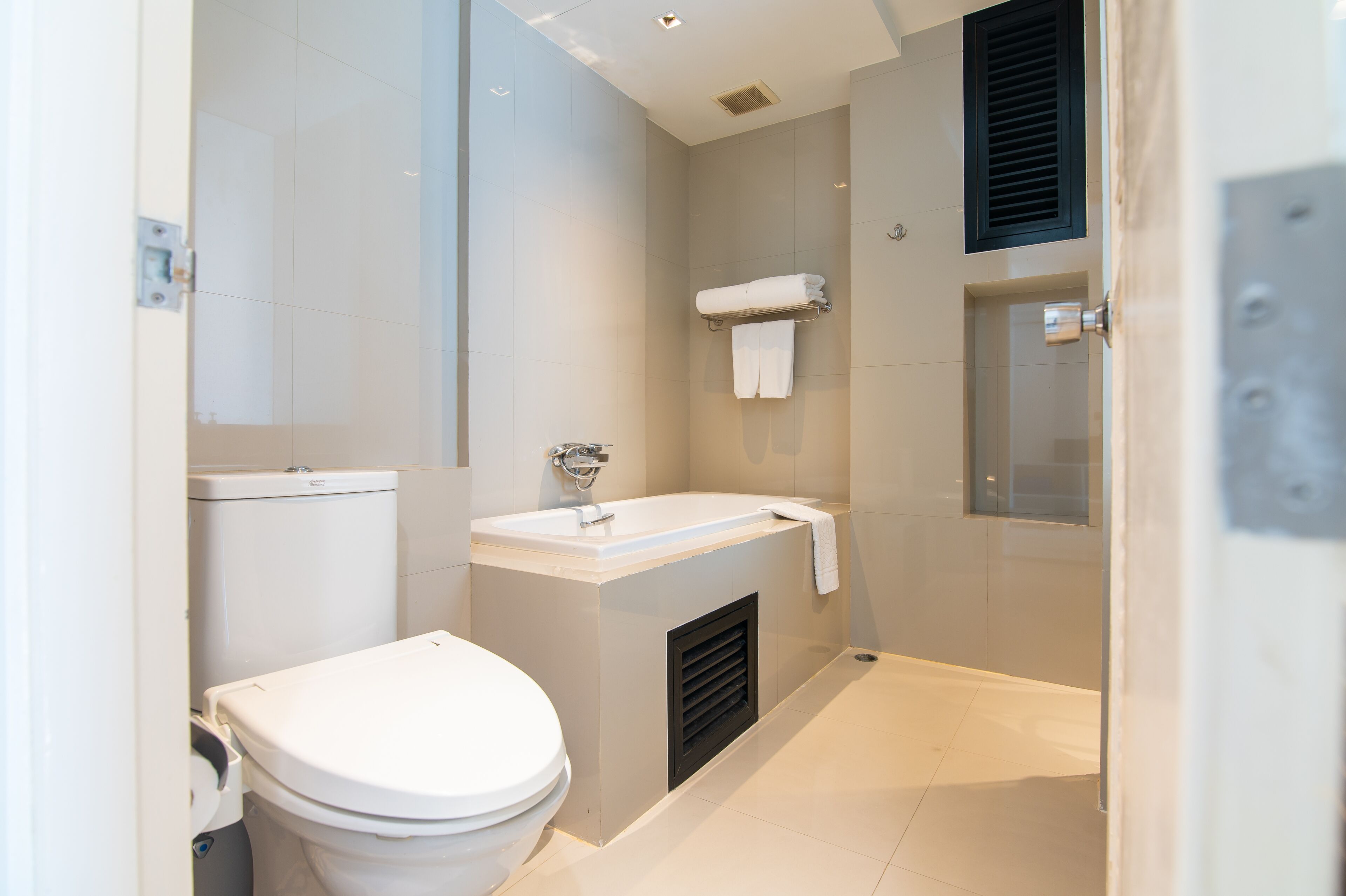 Photo - The Lantern Resorts Patong - SHA Extra Plus