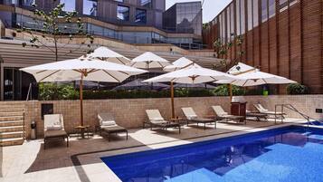 Outdoor pool, sun loungers