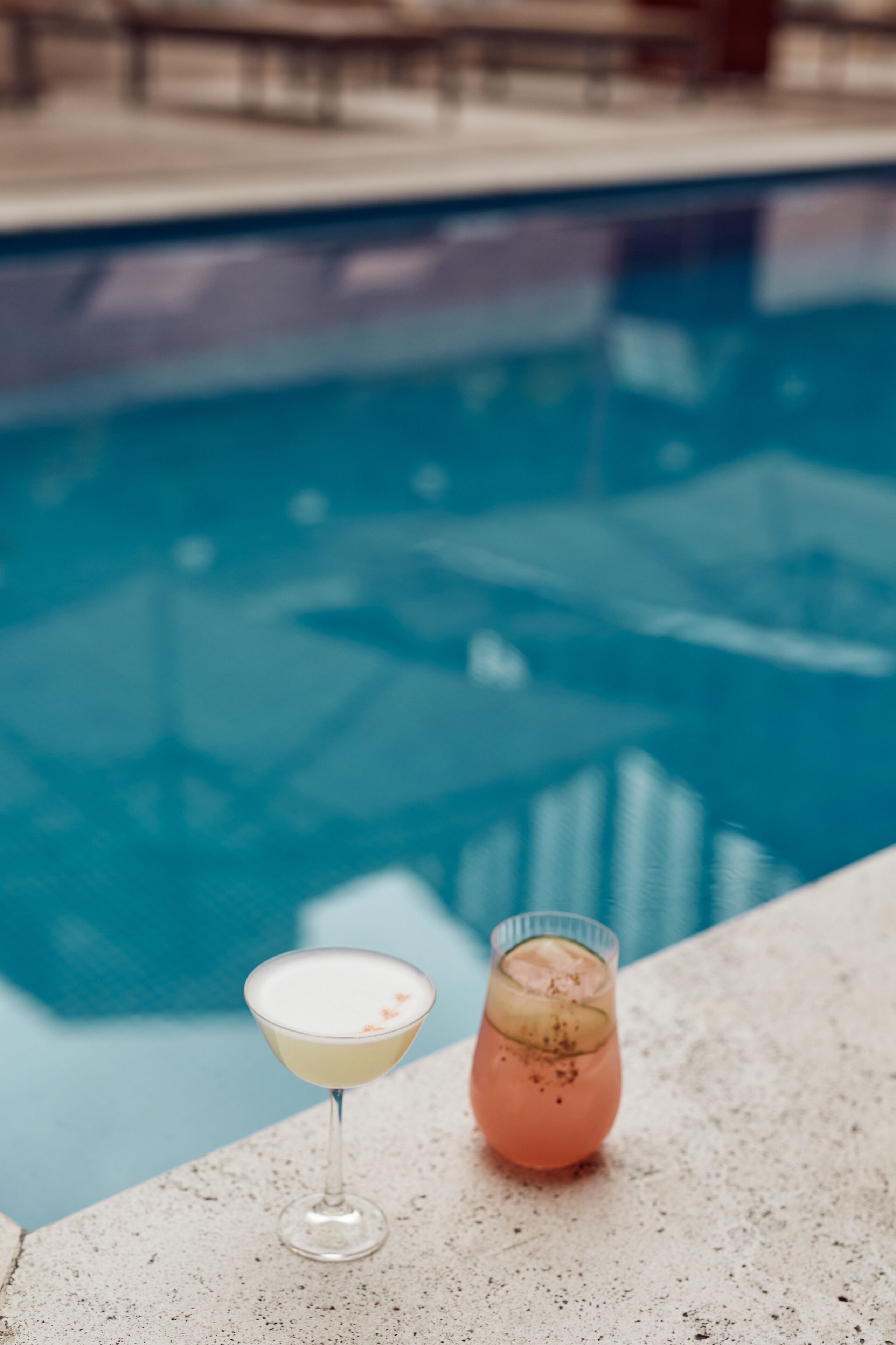 outdoor pool, pool loungers