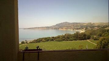 Estudio, vista al mar | Vista desde la habitación