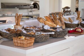 Buffet - Miranda Bayahibe (San Rafael del Yuma)