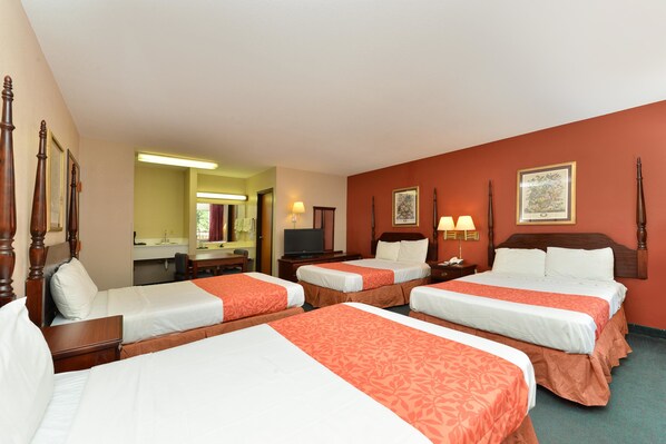 Room, Multiple Beds, Non Smoking (Family Suite) | Desk, iron/ironing board - Americas Best Value Inn & Suites Sheridan (Sheridan)