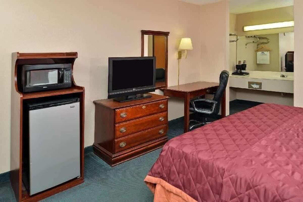 Desk, iron/ironing board