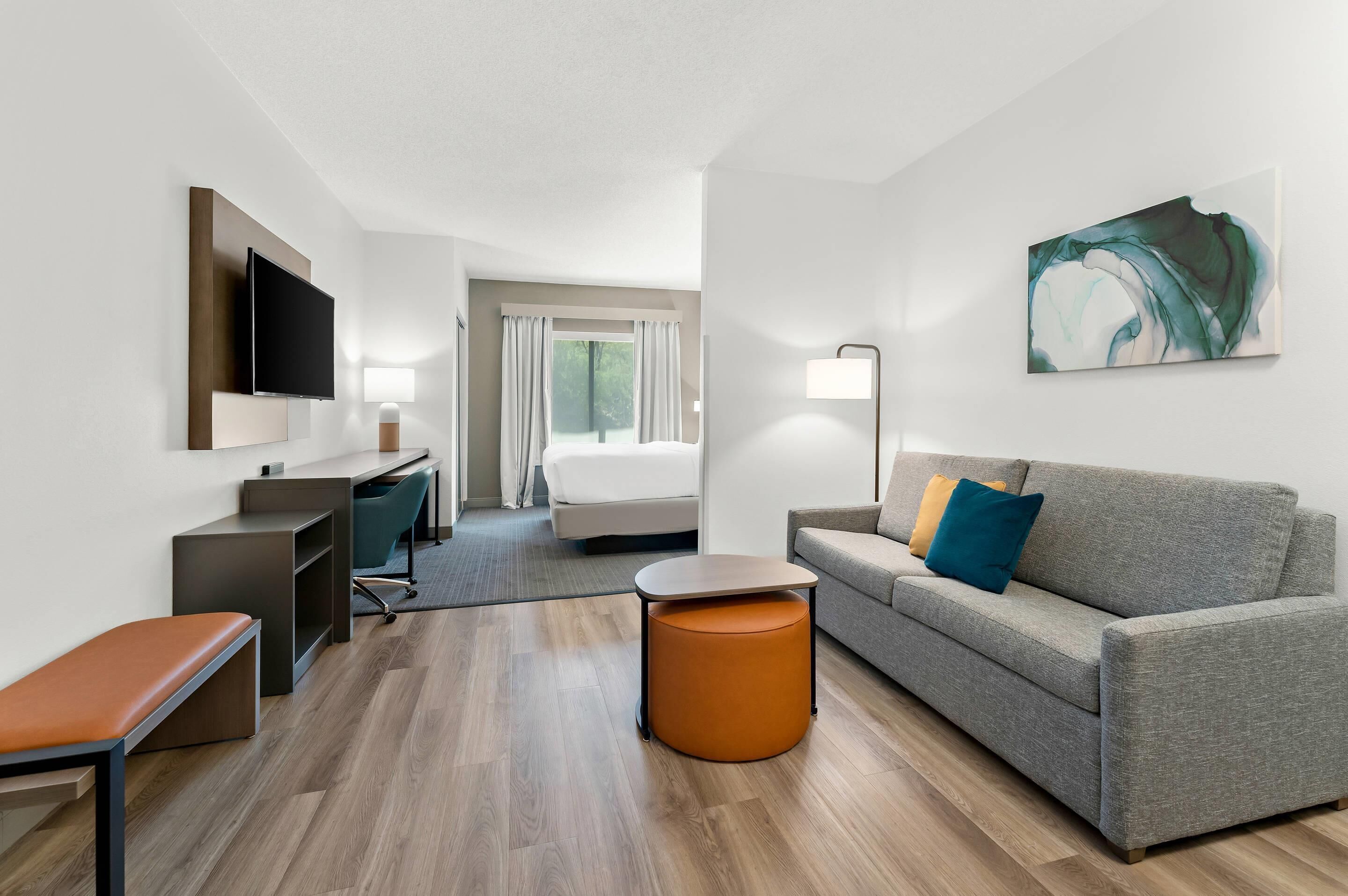 Single Room, 1 King Bed with Sofa bed, Non Smoking (Efficiency) | In-room safe, desk, laptop workspace, iron/ironing board