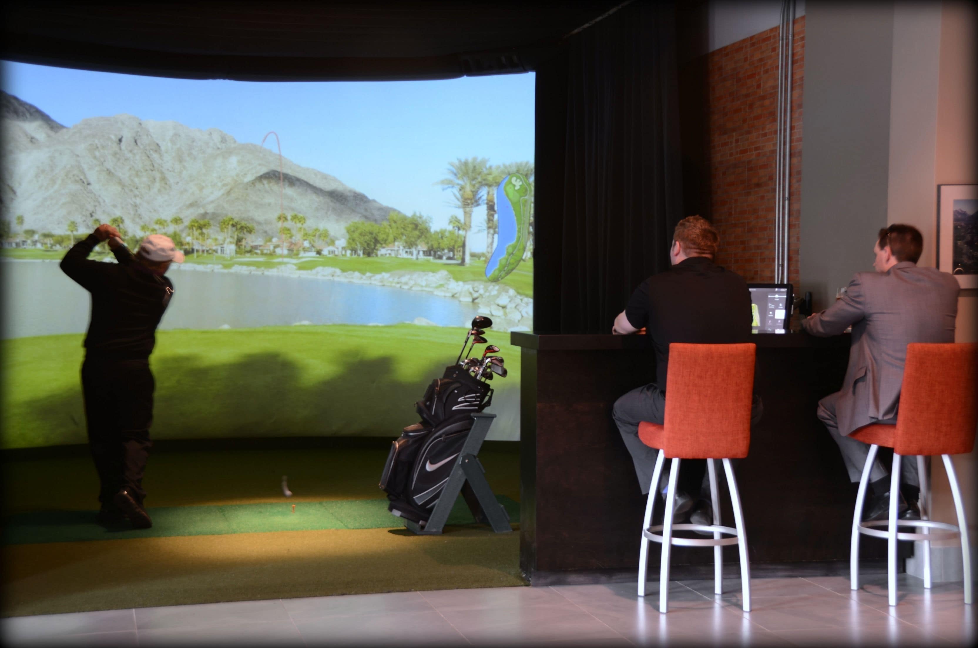 Campo de práctica de golf techado