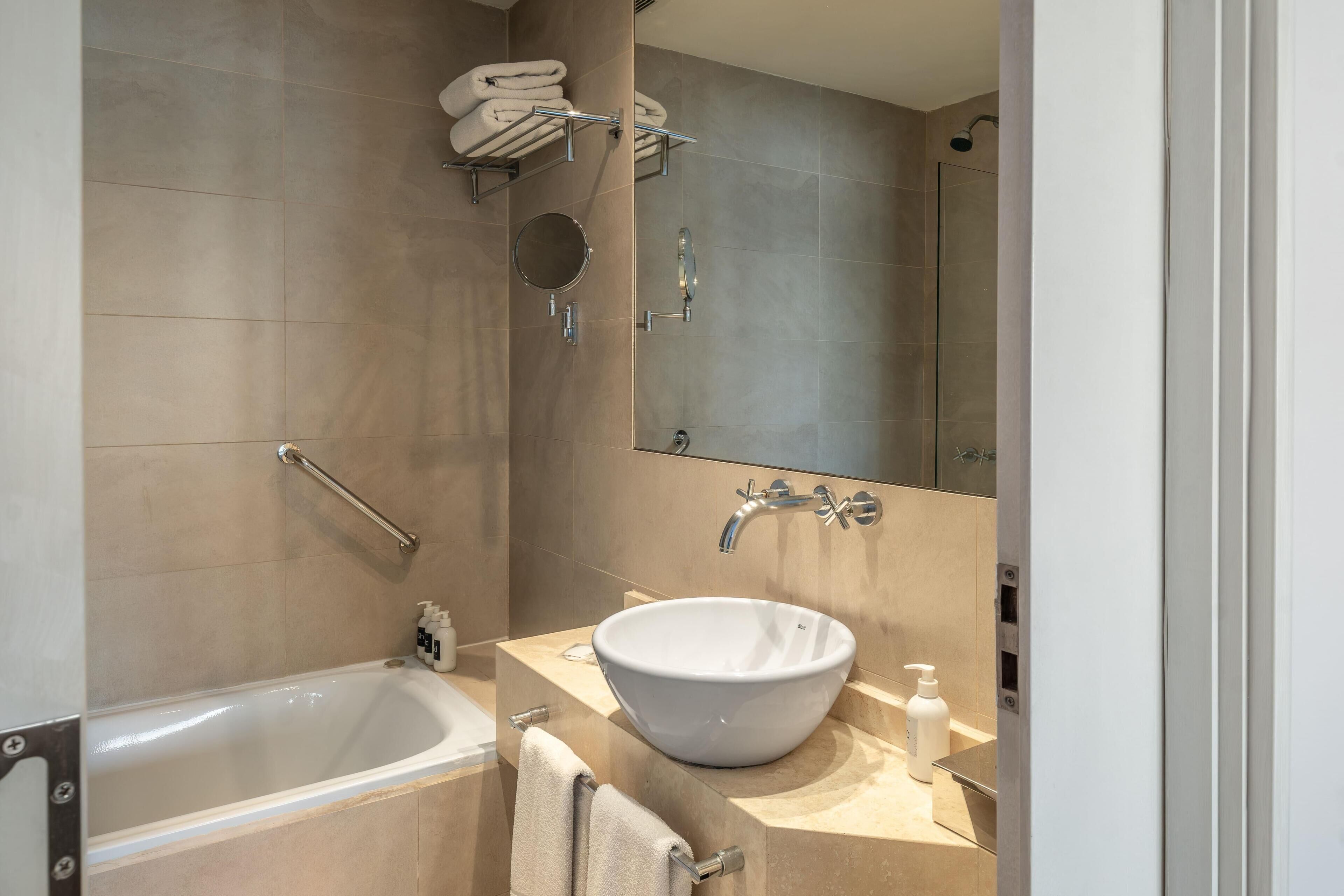 Photo - Dazzler by Wyndham Buenos Aires Recoleta
