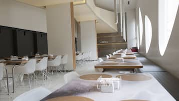 Desayuno buffet incluido todos los días