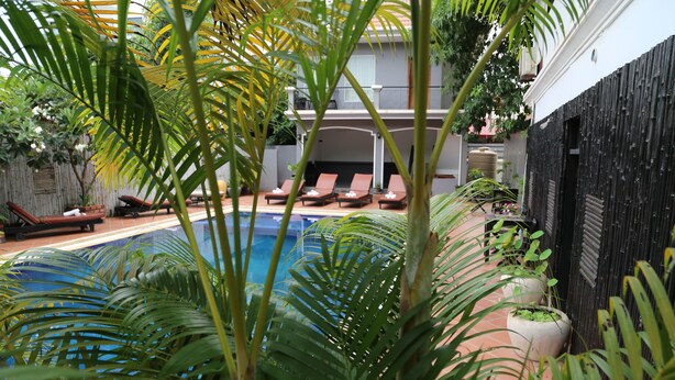 Familien-Suite, 1 Schlafzimmer, Poolblick | Ausblick vom Zimmer