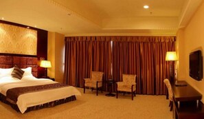 Luxury Room | Premium bedding, in-room safe, desk, soundproofing