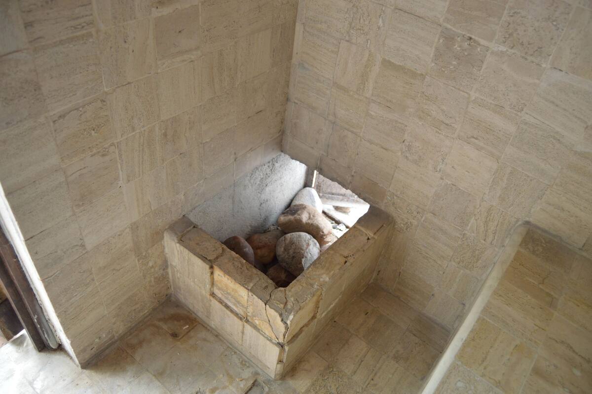 sauna, detox wraps, facials