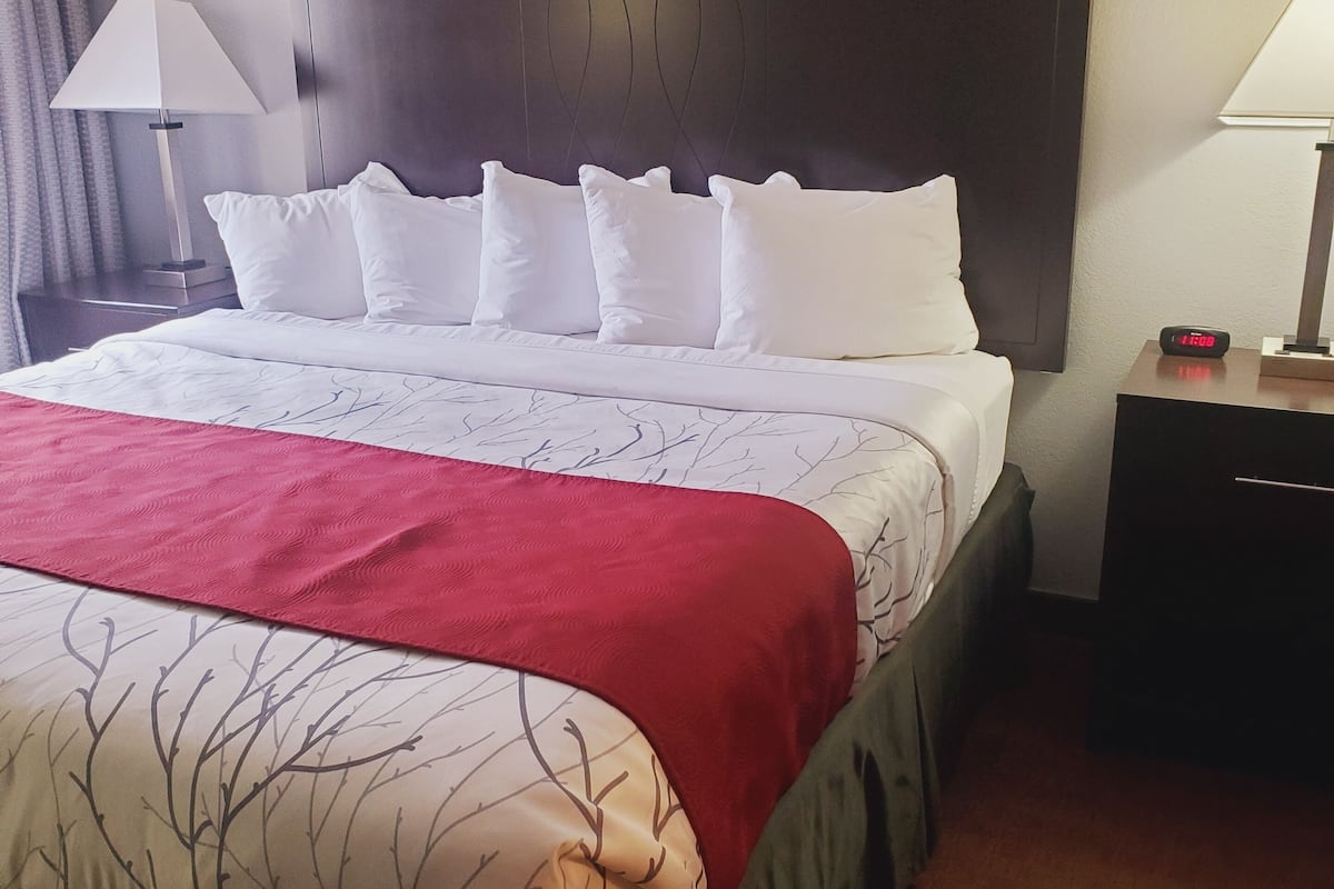 desk, laptop workspace, soundproofing, iron/ironing board