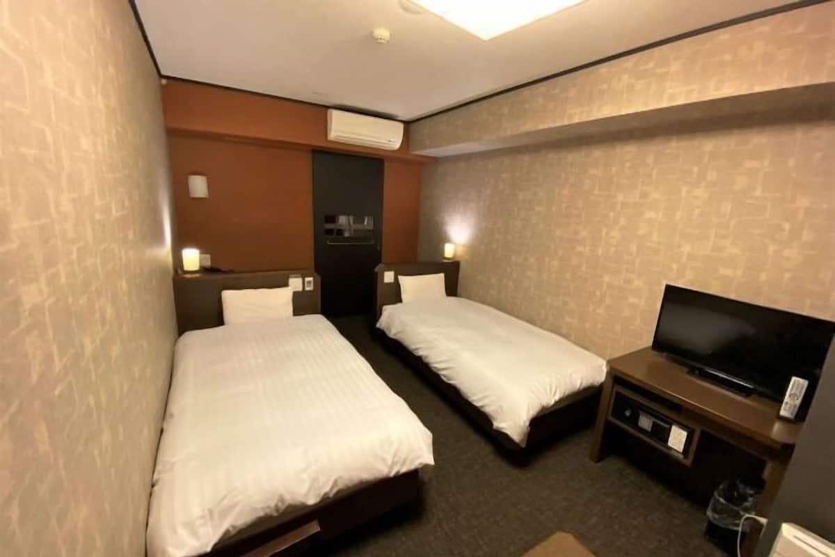1 bedroom, down comforters, in-room safe, desk