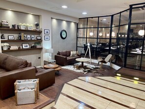 43-inch Smart TV with digital channels, streaming services