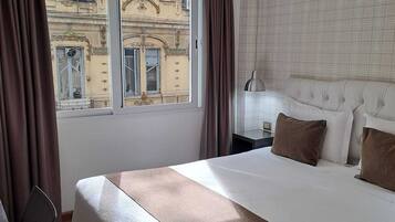 Minibar, in-room safe, individually furnished, desk