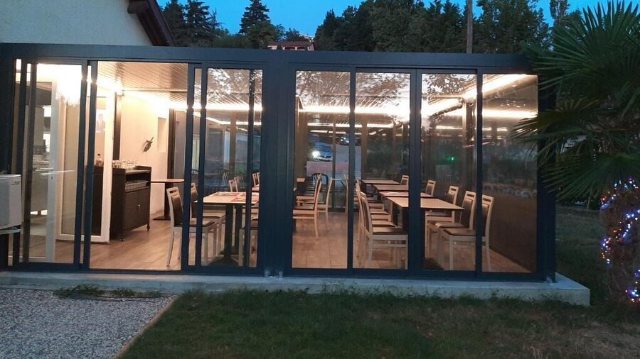 Hôtel Martinez Grenay