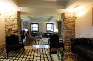 Bar (on property) - INATEL Linhares da Beira Hotel Rural (Celorico da Beira)