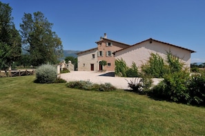 Front of property - Country House Casco dell'Acqua (Foligno)