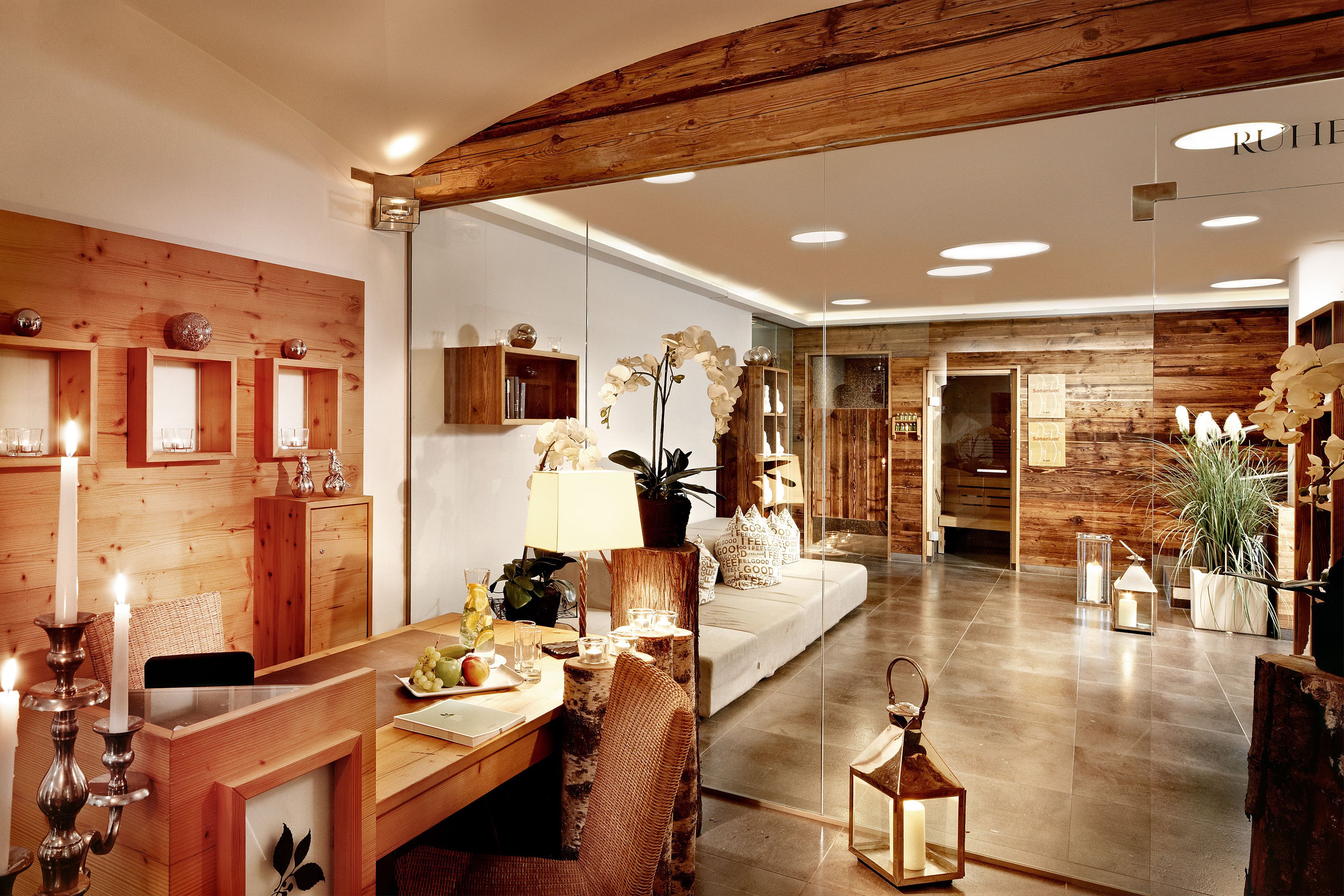 Sauna, bañera de hidromasaje, baño turco, tratamientos corporales 