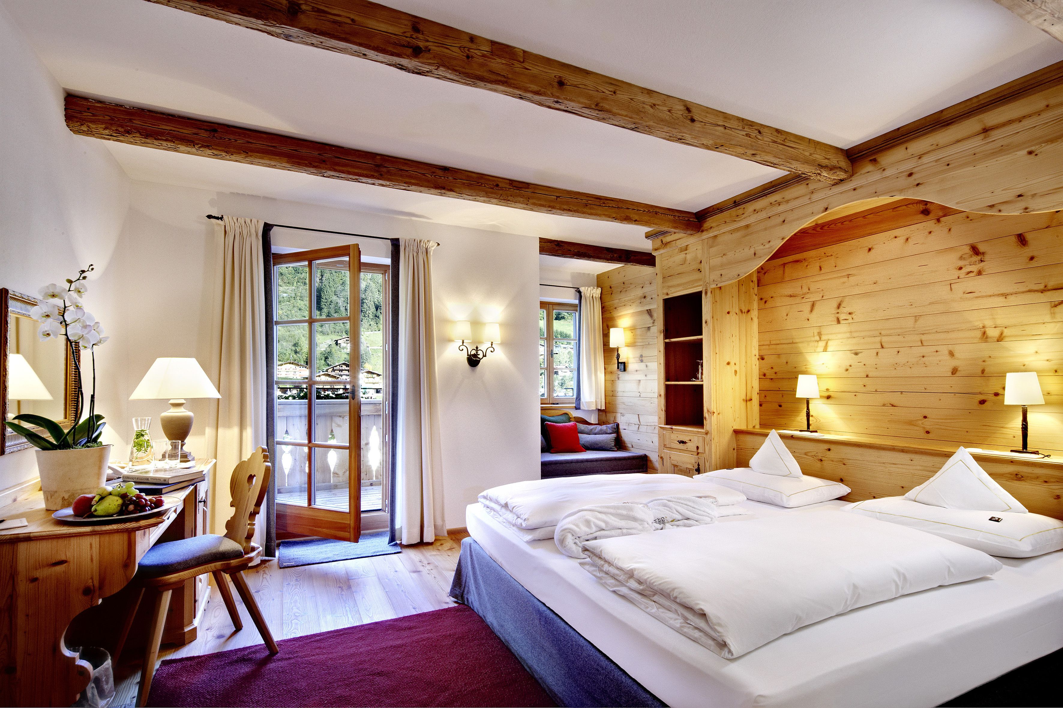 standard room, balcony | premium bedding, down duvets, minibar, in-room safe