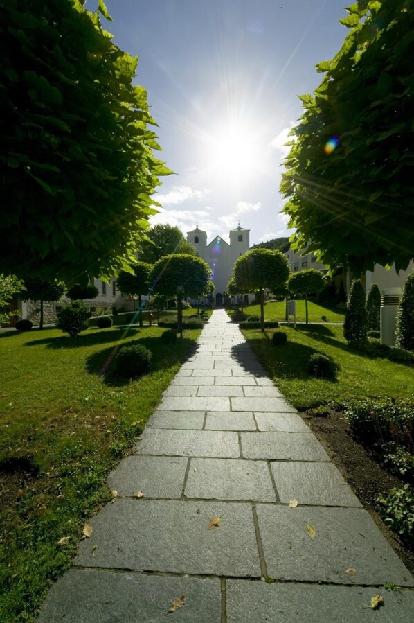 Property grounds - Kloster St. Josef (Neumarkt in der Oberpfalz)