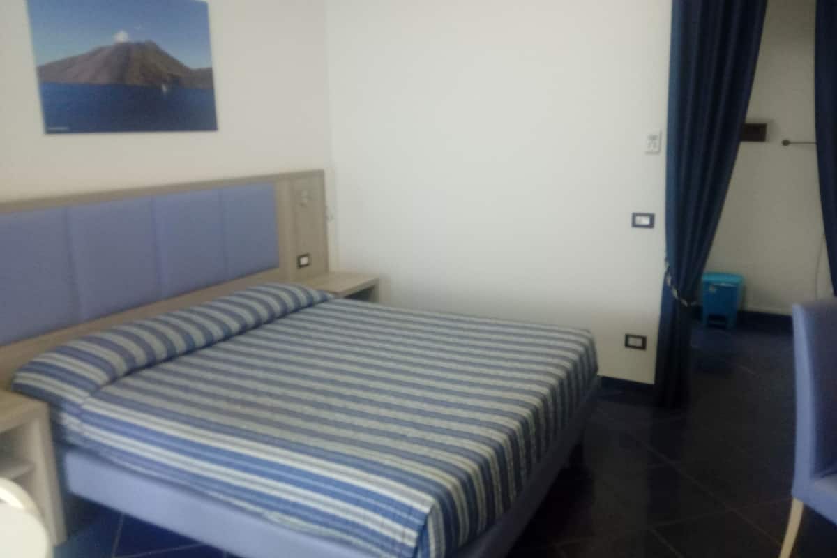 classic double room, terrace, ground floor | premium bedding, in-room safe, individually decorated, desk