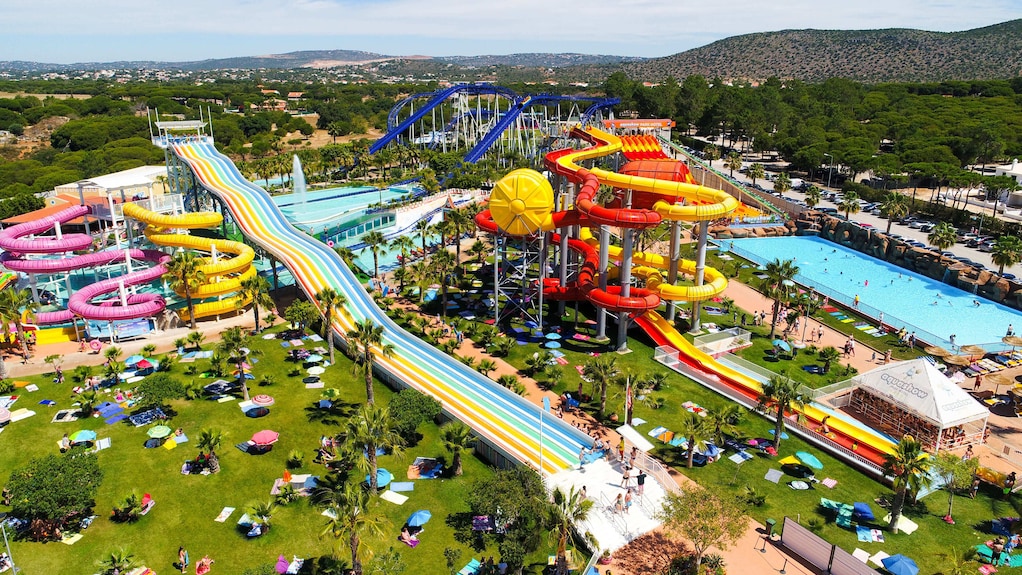Empieza la temporada de parques acuáticos. Conoce sus descuentos y ofertas!!