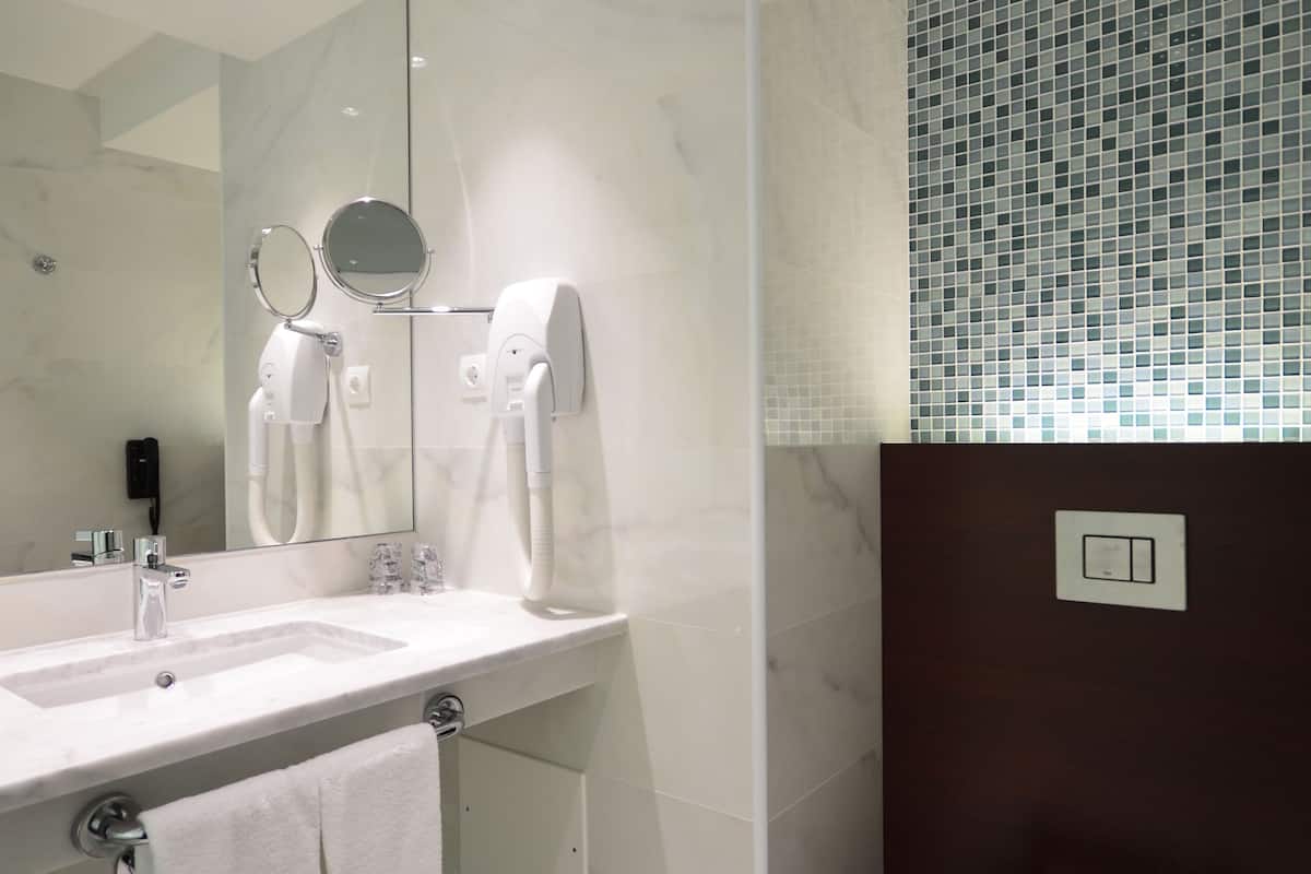 1 bedroom, minibar, in-room safe, desk