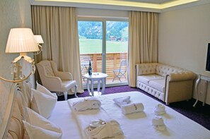 Romantic Double Room
