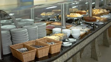 Desayuno buffet incluido todos los días