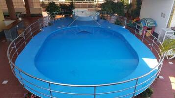 Indoor pool, outdoor pool
