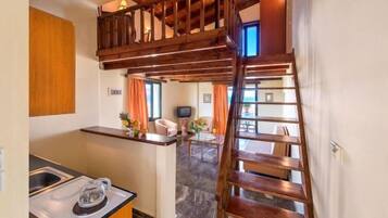 In-room safe, desk, soundproofing, iron/ironing board