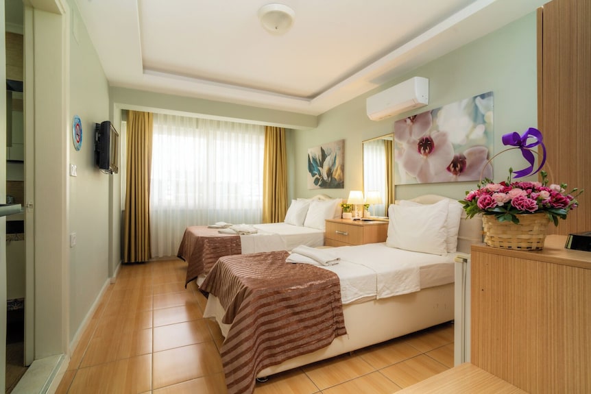 Otel Dost Reviews, Deals & Photos 2026 - Expedia
