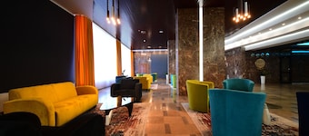 Hotel Gromada Pila