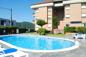 Outdoor pool - Apartamentos Turisticos Suaces (Noja)