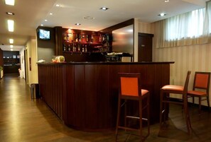 Bar (on property) - Hotel 2C (Legnano)