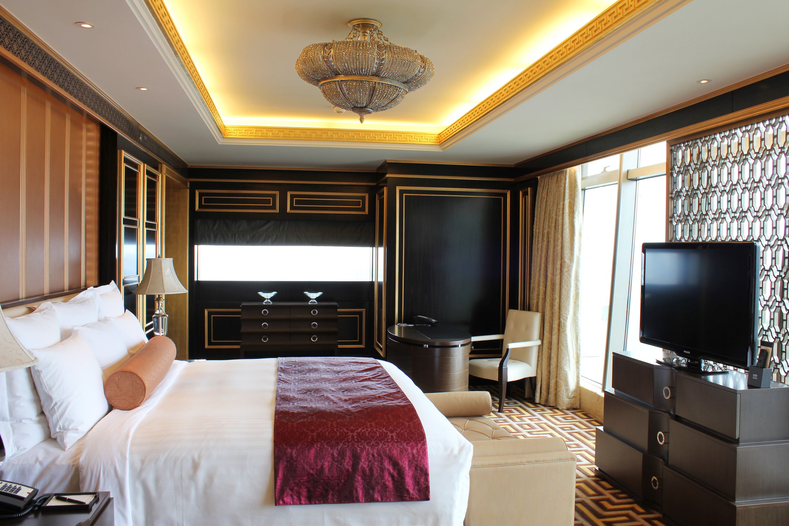 minibar, in-room safe, desk, blackout curtains