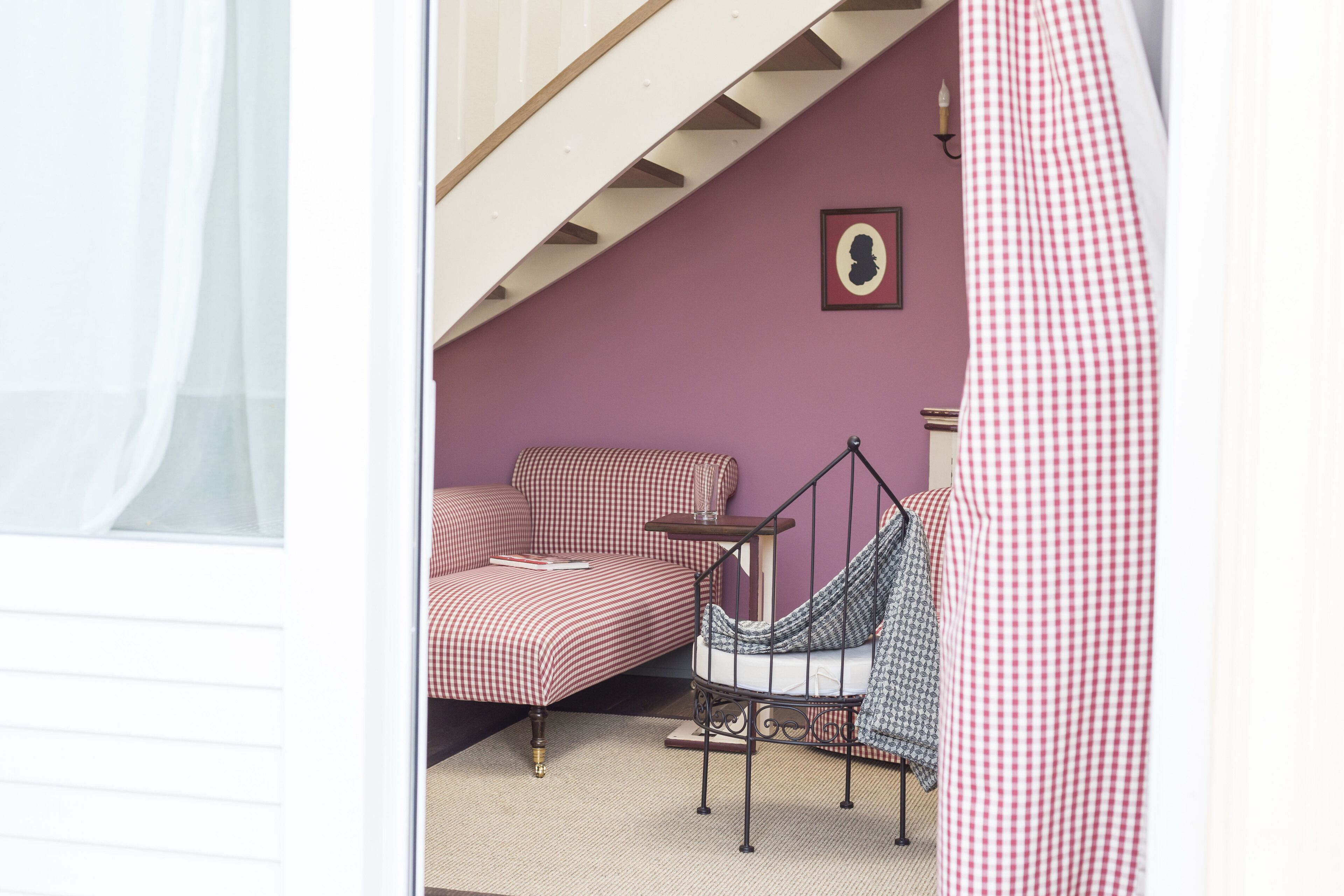 junior suite | hypo-allergenic bedding, minibar, in-room safe, individually decorated