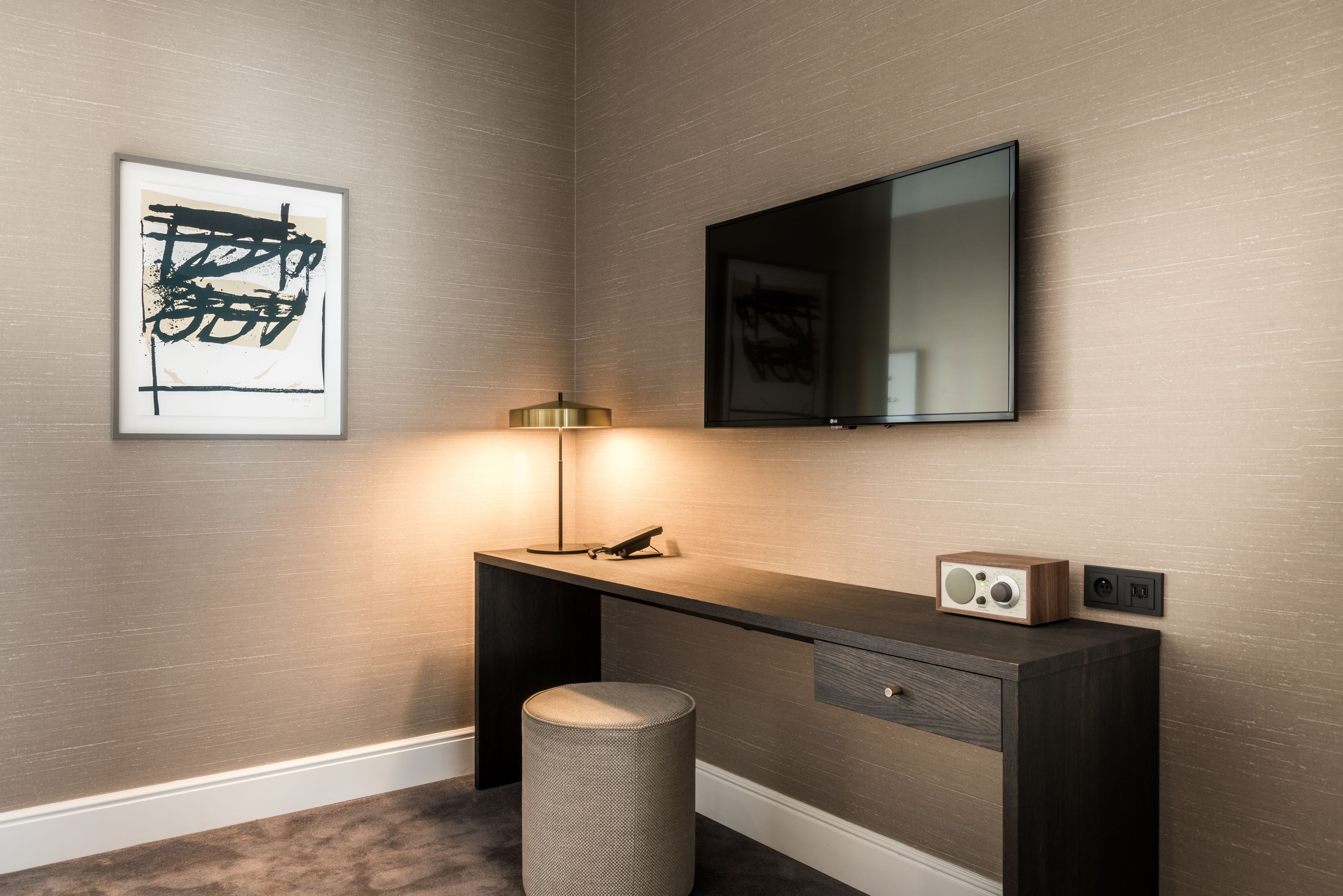 luxury room, 1 king bed (grand) | 1 bedroom, egyptian cotton sheets, premium bedding, pillow-top beds