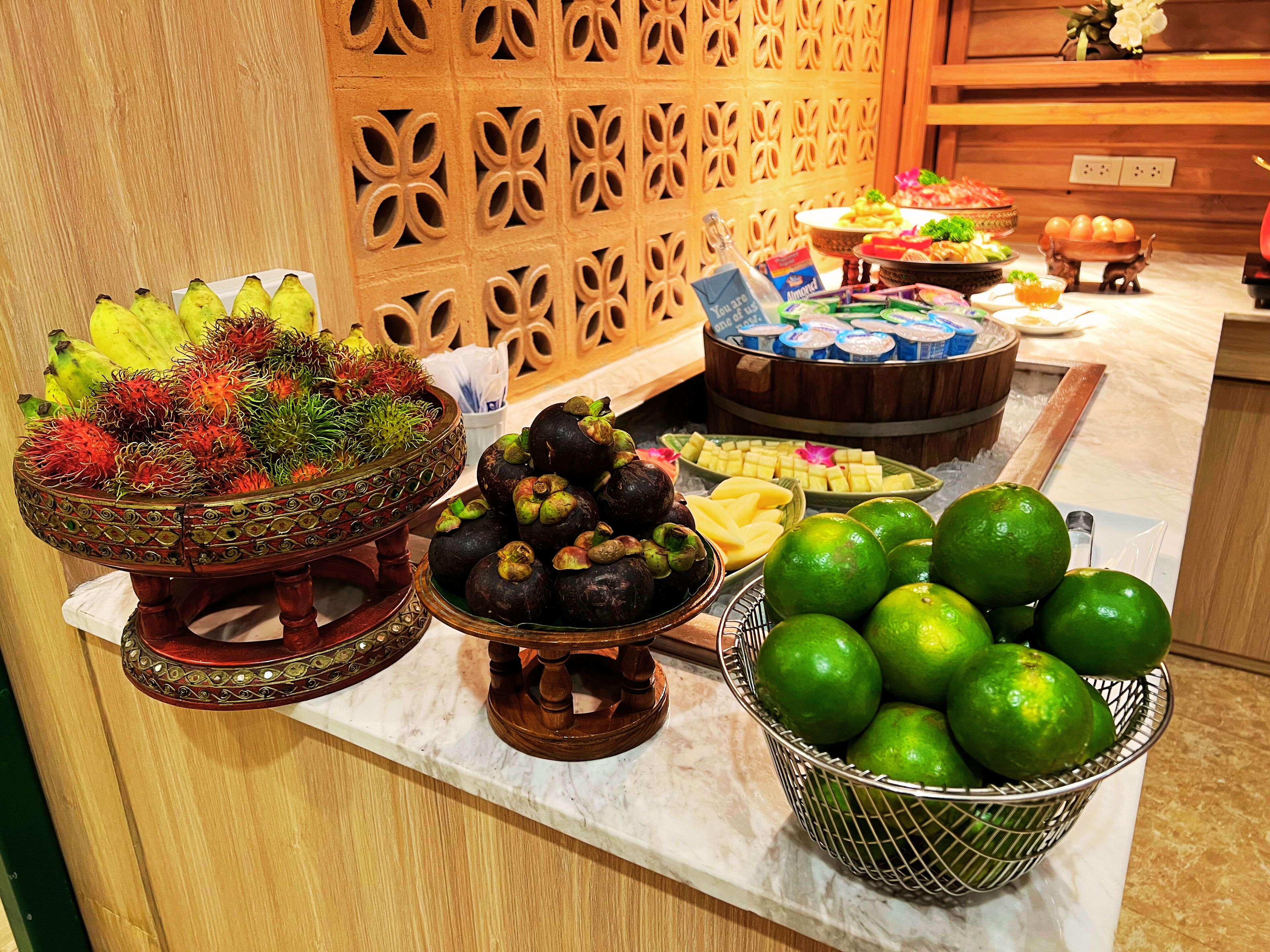 Daily continental breakfast for a fee