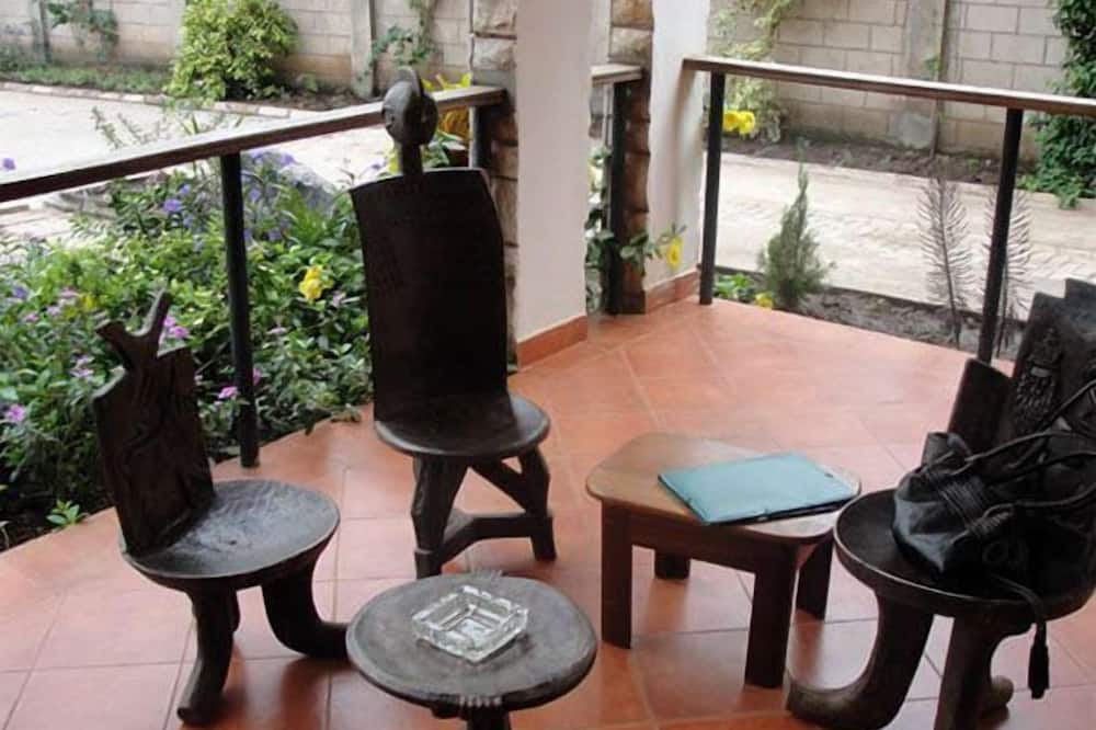 Calabash Green Executive Apartments