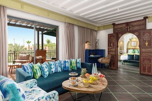 Premium bedding, minibar, in-room safe, desk