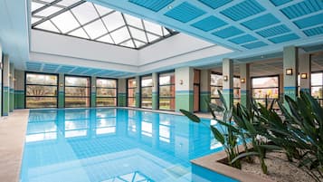 Indoor pool, outdoor pool, sun loungers