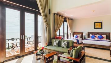 Suite | Hochwertige Bettwaren, Minibar, Zimmersafe, Schreibtisch