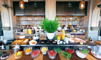 Daily buffet breakfast for a fee