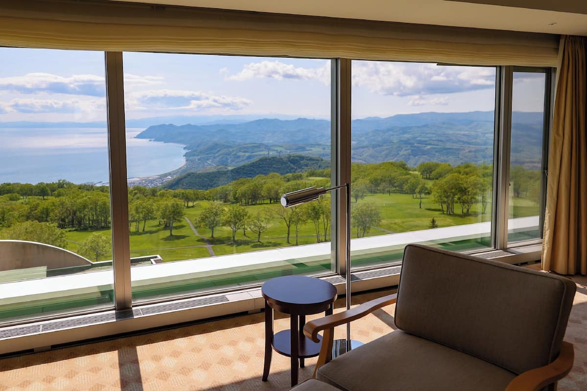 Suite, 1 Bedroom | In-room safe, desk, blackout curtains, iron/ironing board