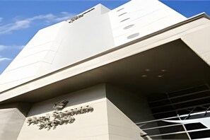 Exterior detail - Hotel Ronshan Sapporo (Sapporo)