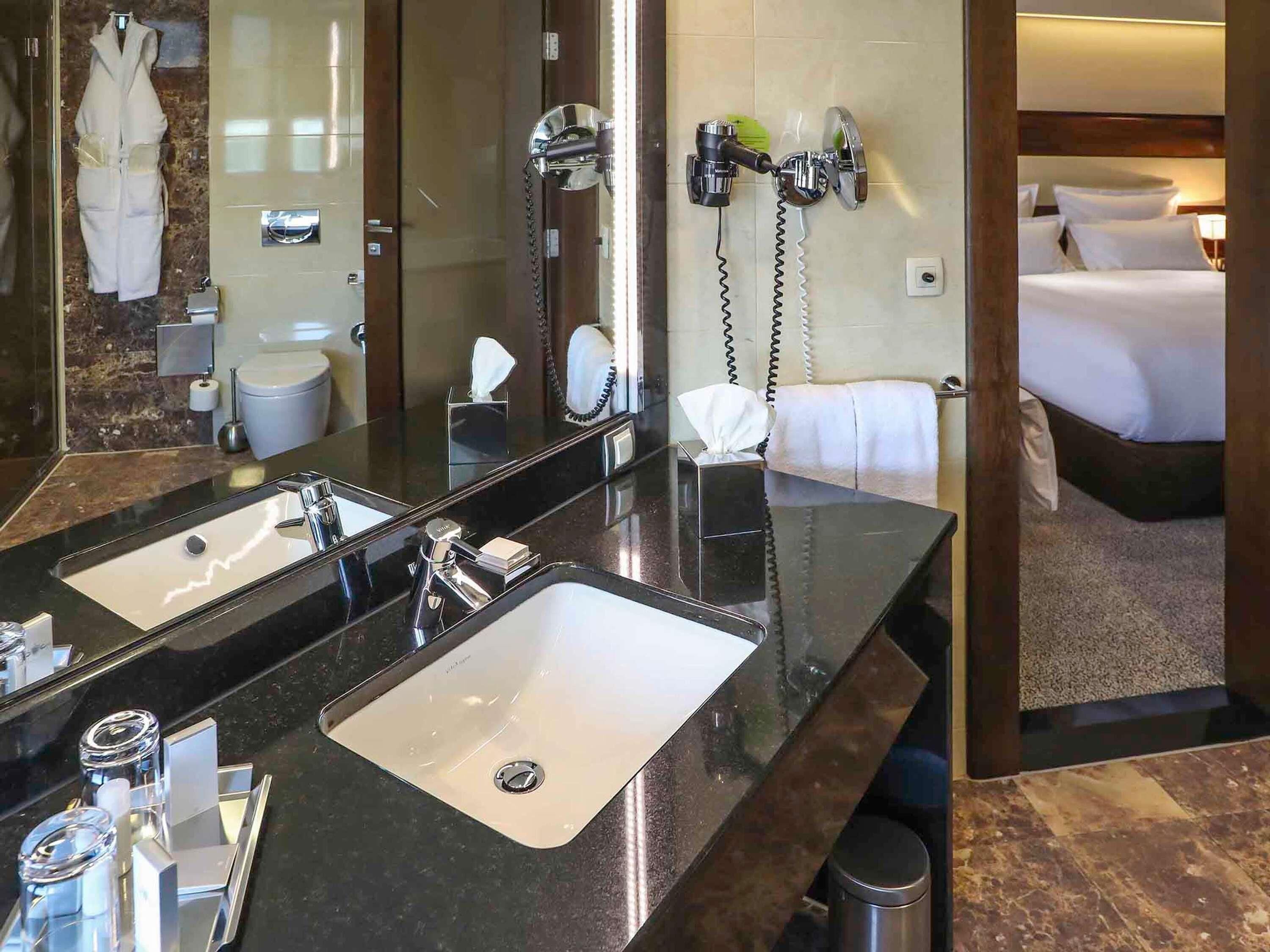 Minibar, in-room safe, desk, soundproofing