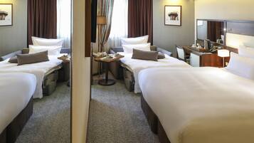 Minibar, in-room safe, desk, soundproofing